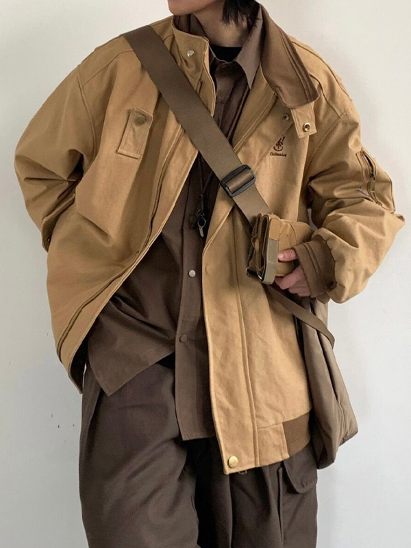 Herren-Spleißjacke mit Vintage-Stickerei und Reverskragen-3
