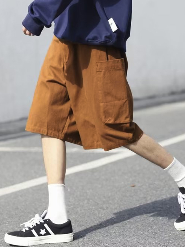 Dünne Herren-Shorts mit großen Taschen-1