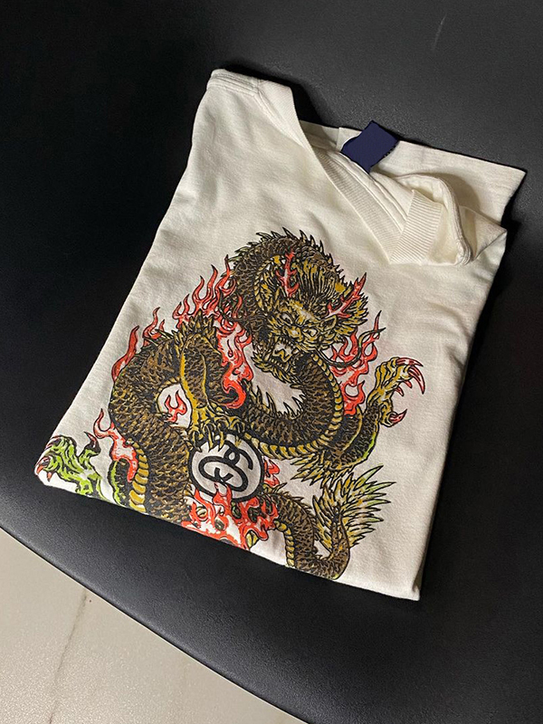 Kurzarm-T-Shirt mit Drachen-Print für Herren-1
