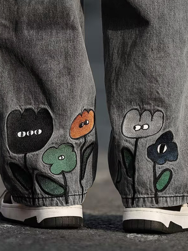 Herren-Jeans im Distressed-Look mit interessanter Blumenstickerei-1