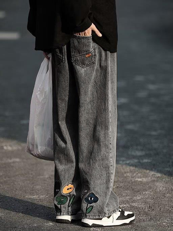 Herren-Jeans im Distressed-Look mit interessanter Blumenstickerei-3