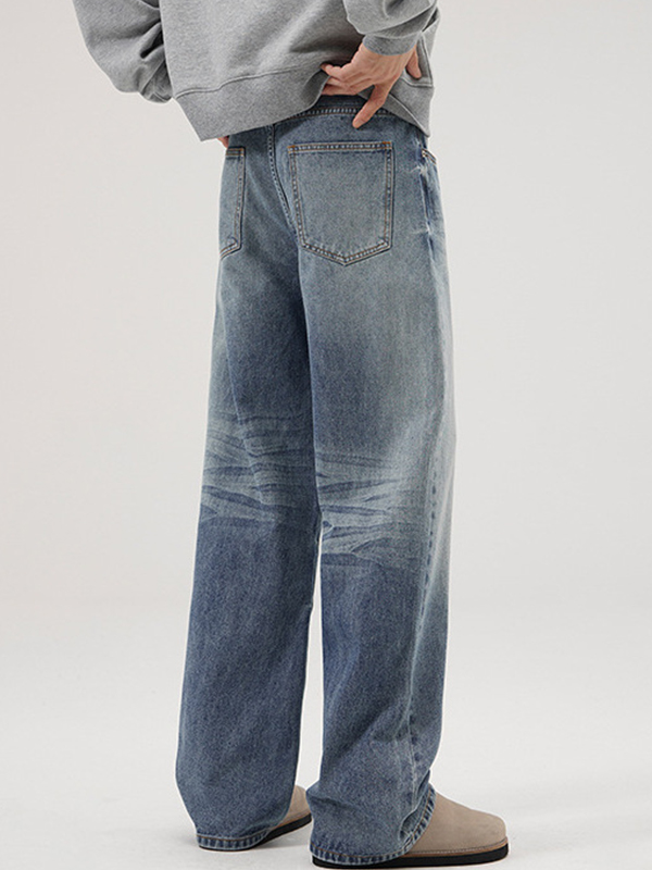 Lockere Jeans mit weitem Bein und verwaschenem American Retro-Look-1
