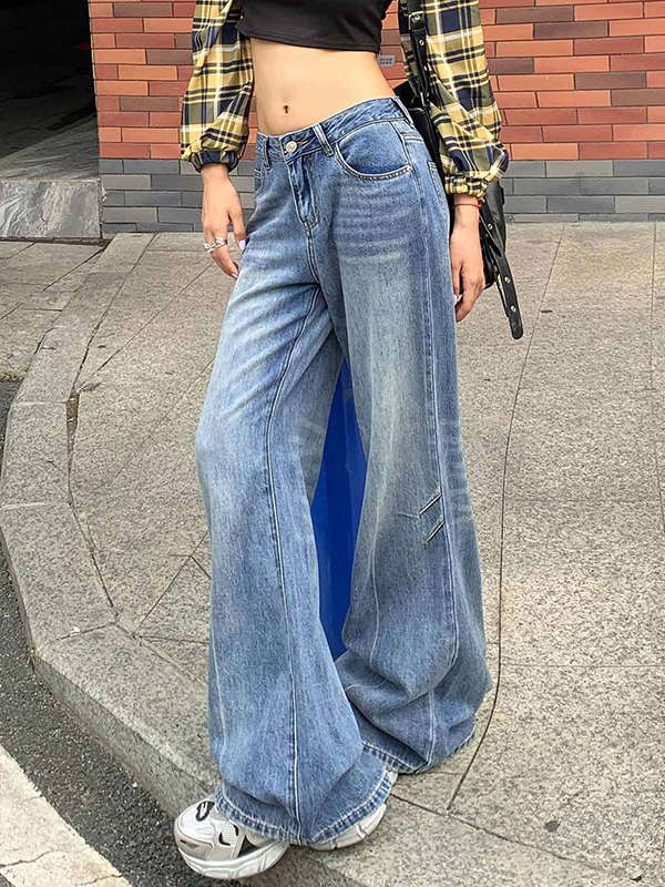 American Retro – Schlagjeans in Distressed-Waschung-1