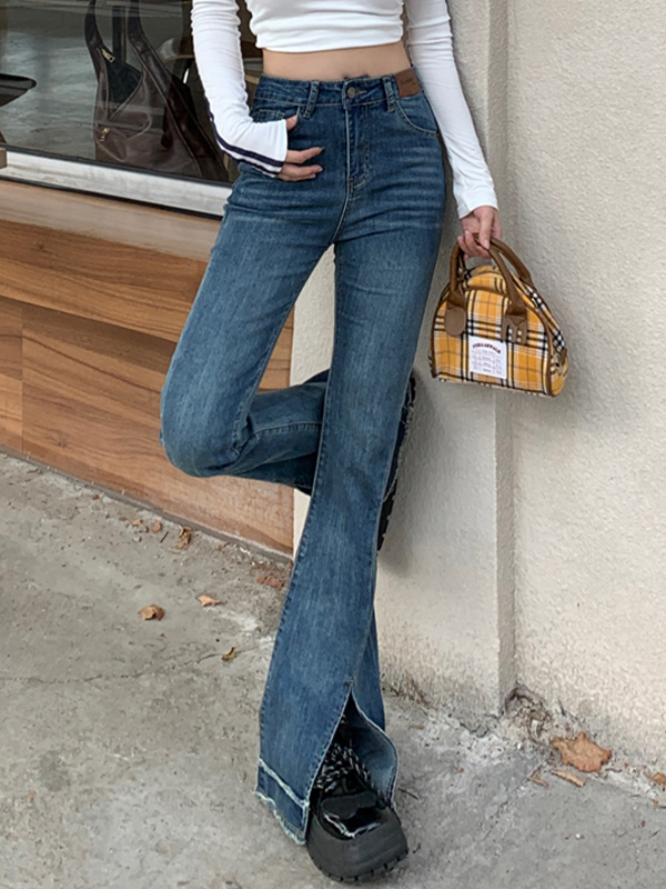 Schlankmachende Flare-Jeans mit Schlitz und leicht ausgestelltem Bein-2