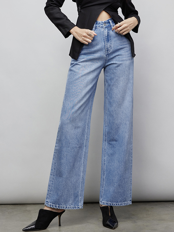 Modische, vielseitige Boyfriendjeans, die größer und schlanker wirken lassen-5