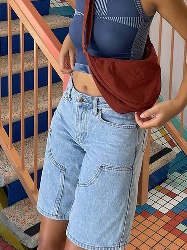 Niedrig geschnittene Denim-Bermudashorts-1