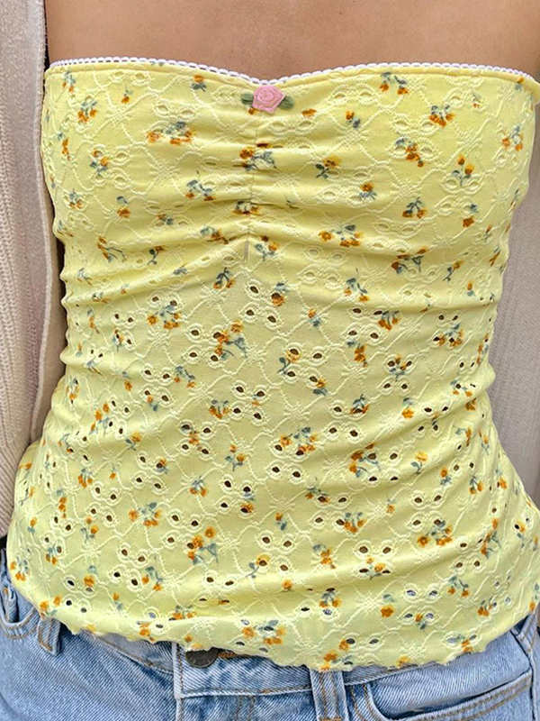 Bandeau-Top mit Cut-Outs, Rüschen und Schößchen-3