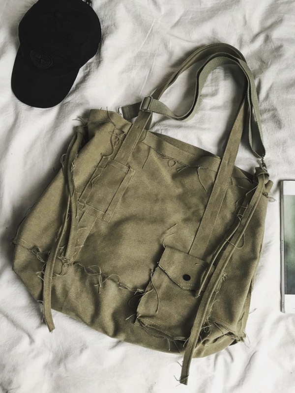 Raw Edge Große Crossbody-Tasche-1